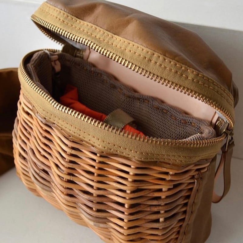 eb.a.gos ボディバッグ バスケット | ichishina webshop eb.a.gos ボディバッグ バスケット | ichishina webshop