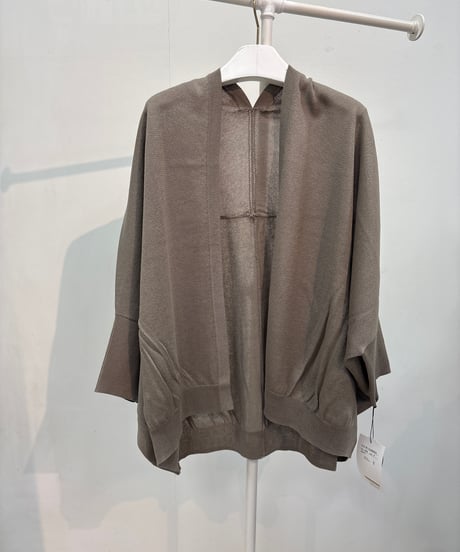 【ATELIER SIX】BL-11243531 、11256532 サラッとドルマンカーディガン