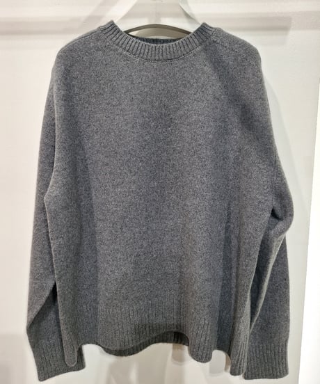 【EMMACURATE】2254K-01395　クルーネックプルオーバー7G天竺ホールガーメント