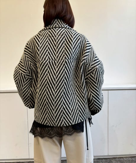 17【Lallia Mu 26AW】2614212 ウールツイードショートコート