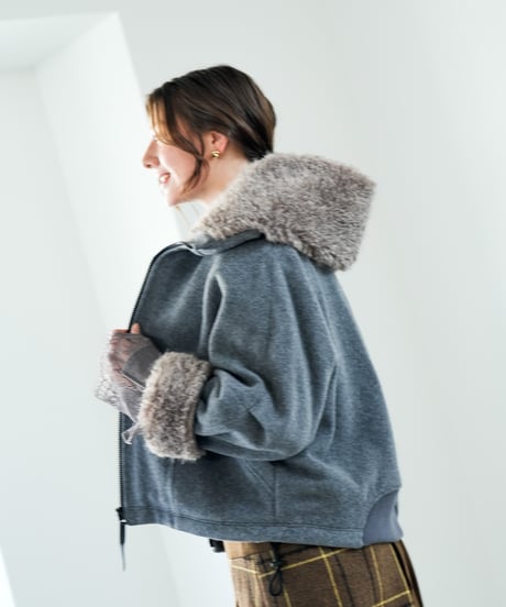 【Lallia Mu 26AW】2614213 ファーフードショートコート
