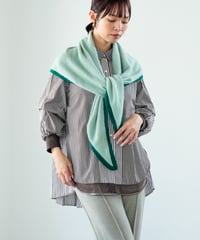 【Lallia Mu 26AW】2614446 トライアングルニットストール