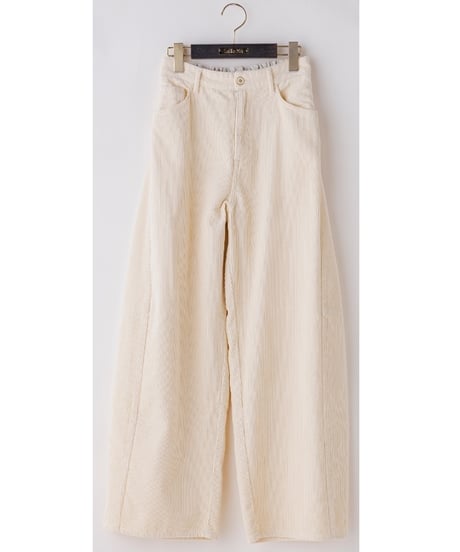 【Lallia Mu 26AW】  2613761 コーデュロイカーブパンツ