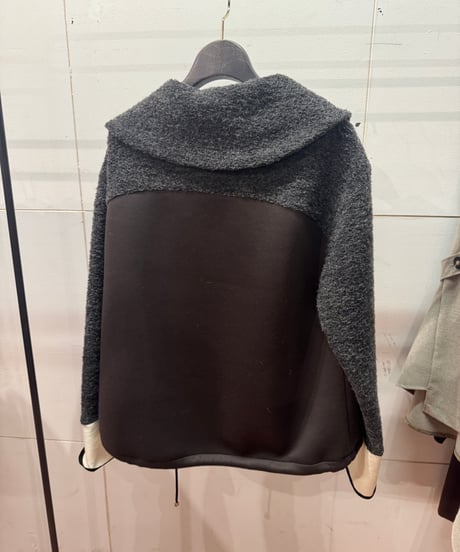 【Lallia Mu 26AW】2416516 ターンネックプルオーバー