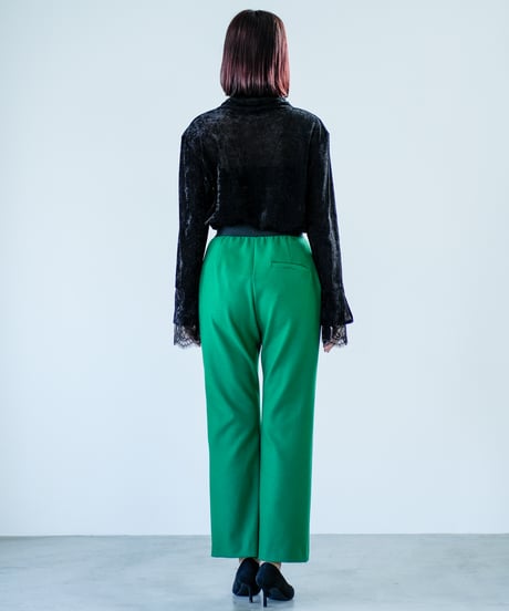 【Lallia Mu 26AW】2614780 ピンタックフレアパンツ