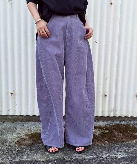 【Lallia Mu 26AW】  2613761 コーデュロイカーブパンツ