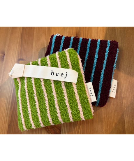 【beej ビージ 】 IT019  Loop mini square porch charm