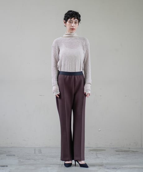 【Lallia Mu 26AW】  2613764スムースポンチフレアパンツ