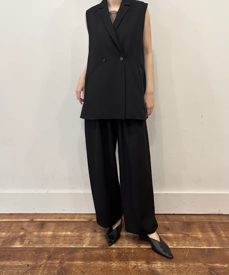 【siro de labonte】R613301 tailored vest stretch twill