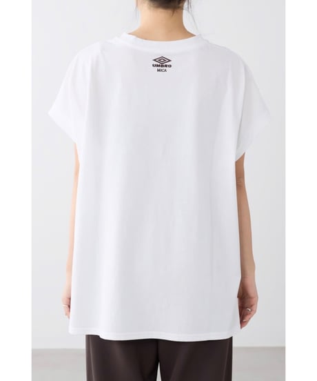 【UMBRO×MICA&DEAL】 0126309106 "MADL"ロゴプリントT-shirt