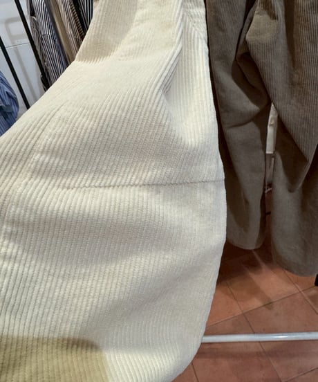 【Lallia Mu 26AW】  2613761 コーデュロイカーブパンツ