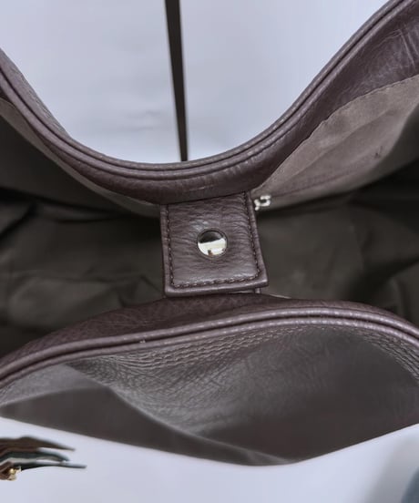 【charmaer 26AW】256760 フェイクレザートートバッグ（チャームとセット販売）