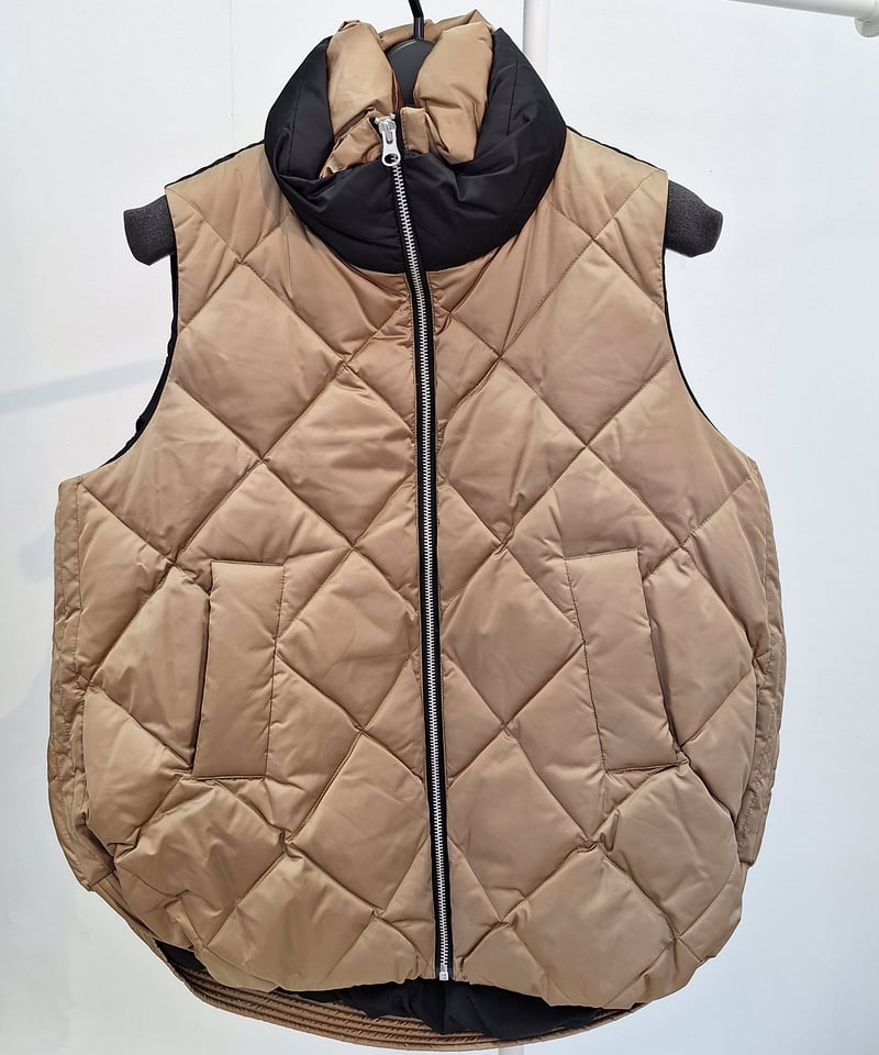 margaux　マルゴー　キルティングダウンベスト　着用感のない美品　ブラック margauxマルゴーキルティングダウンベスト着用感のない美品ブラック
