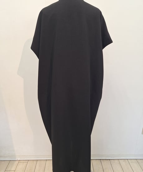 【ATELIER SIX】 21255509 麻調合繊ワイドシャツワンピース