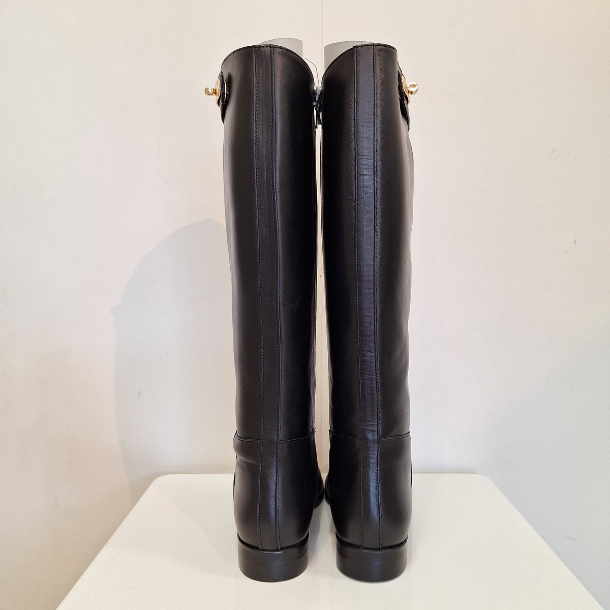 展示品OUTLET【23区】ジョッキーロング ブーツ ブラック23.5cm 