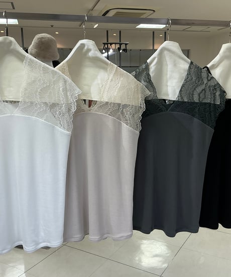 【ayane 26AW】早期ご予約送料無料！ 856745 ショルダーレースタンク