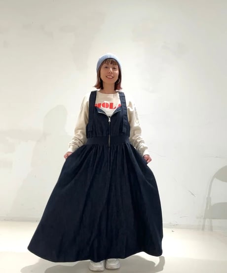 【sfide】 1262019 “HOLA”ロゴとフォトスウェット