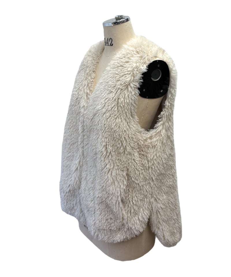 ayane プードルファーベスト サイズ38 ayane 25AW】875805 プードルファーベスト | selectshopB5