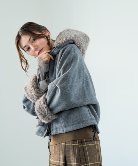 【Lallia Mu 26AW】2614213 ファーフードショートコート