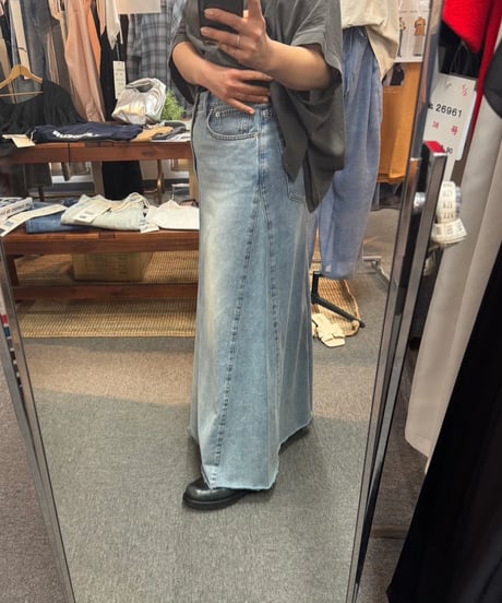 【cafune】 635637 8oz denim flare skirt