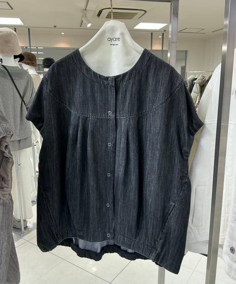 【ayane 26AW】  856711　ダンガリーノーカラーフレンチスリーブブラウス