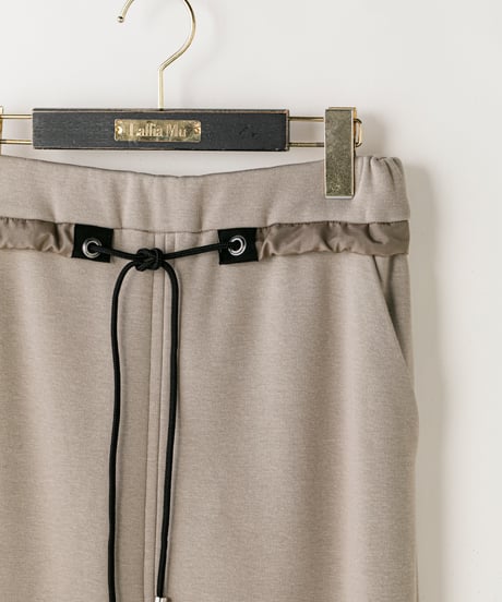 【Lallia Mu 26AW】2614855　ジャージースカート