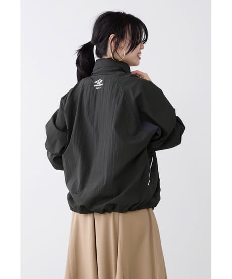 【UMBRO×MICA&DEAL】 0126306110 配色ナイロンブルゾン
