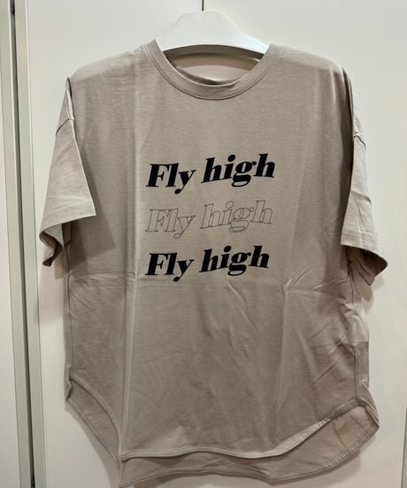 【trois】T246-82003　ロゴTシャツ