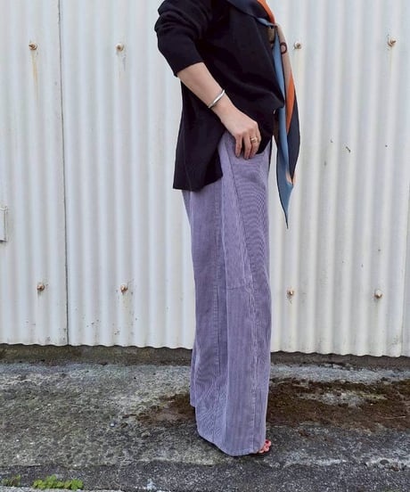 【Lallia Mu 26AW】2613950  トライアングルススカーフ
