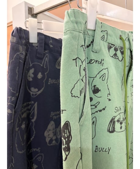 【HUMAROUS】 661807 "Many dogs tuck pants”