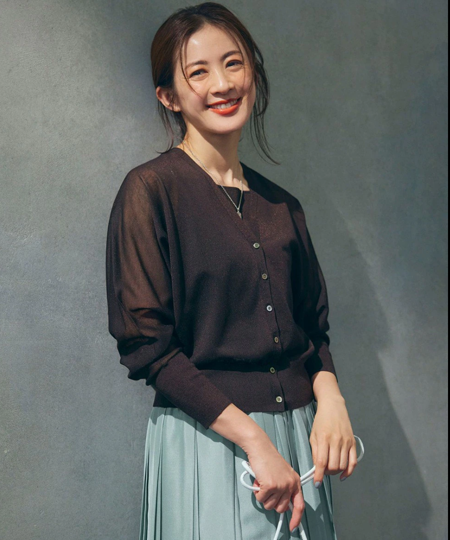 23区】シャイニーシアー ドルマンスリーブ カーディガン