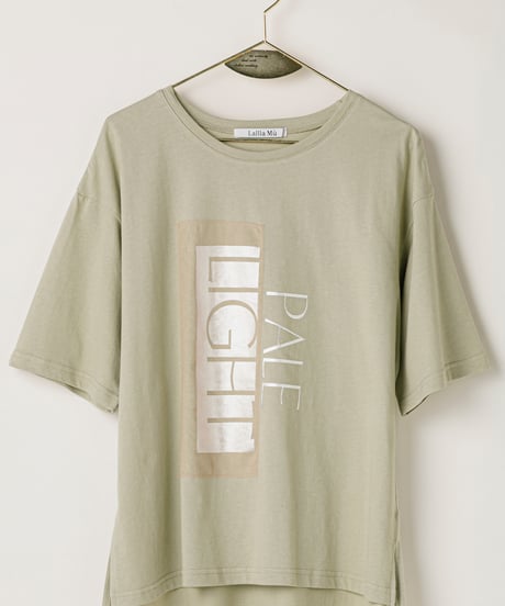 【LalliaMu 】2611570　メタリックプリントTシャツ