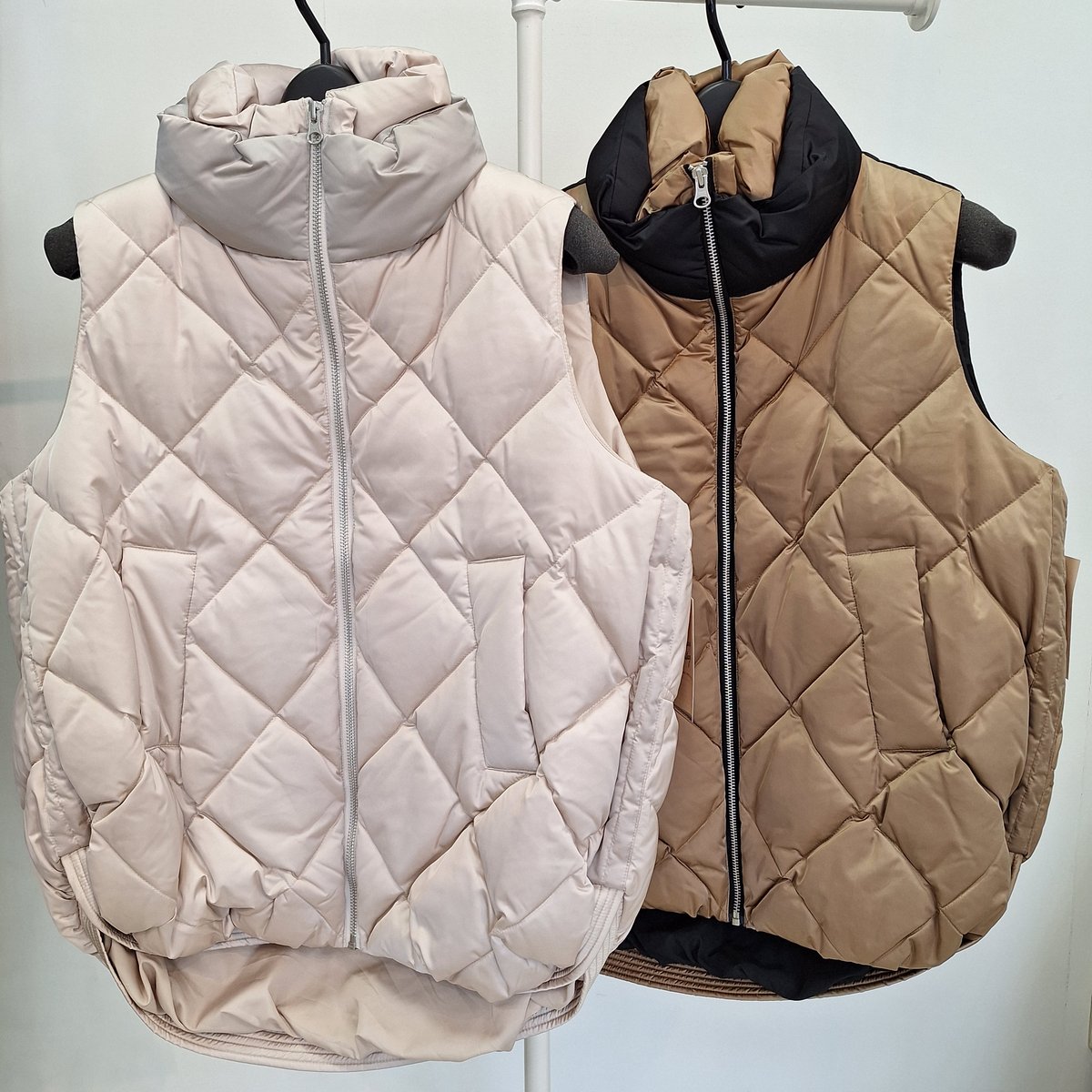 新品未使用！Margaux vintageヒョウ柄 ダウンベスト