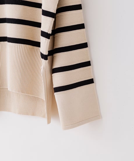 29【Lallia Mu 26AW】 2613413 ボーダープルオーバーニット