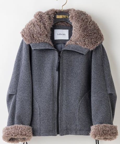 【Lallia Mu 26AW】2614213 ファーフードショートコート