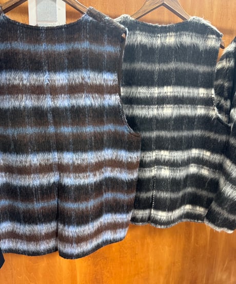 【siro de la bonte 26AW】R643309 CHECK shaggy design vest