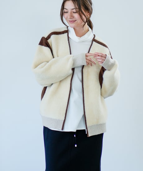 【Lallia Mu 26AW】2614438 バイカラーシャギーニットブルゾン