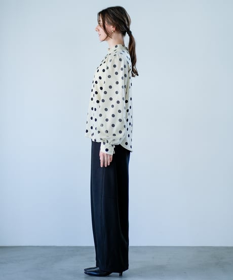【Lallia Mu 26AW】2614695 チュールスリーブドットブラウス