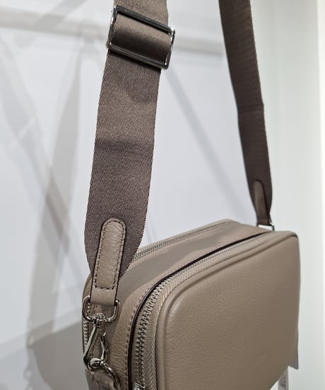 【motte】IM21-17 ストラップ２個付き　ボックスショルダーバッグ