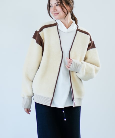 【Lallia Mu 26AW】2614438 バイカラーシャギーニットブルゾン
