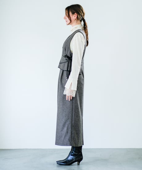 【Lallia Mu 26AW】2614383 ペプラムウエストワンピース