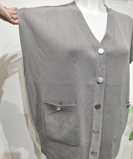 【ATELIER SIX】HG-11267320　ストレッチVベスト