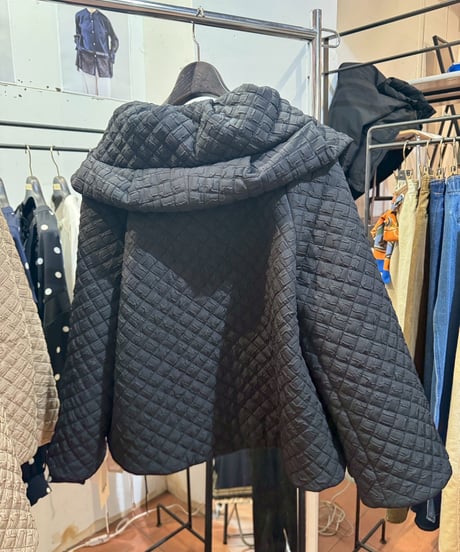 3【Lallia Mu 26AW】2613161　エンボスキルティングジャケットコート