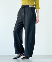 【Lallia Mu 26AW】2614781 ボンディングジャージーカーブパンツ