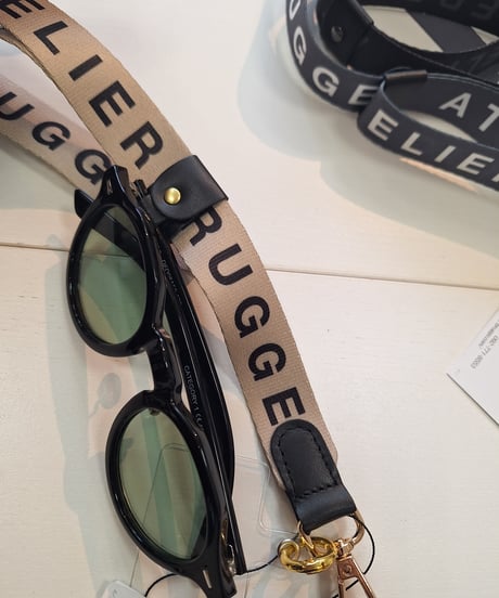 【ATELIER BRUGGE】 37UB-44 スマートフォンストラップ　サングラスホルダー