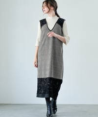 【Lallia Mu 26AW】2614382 ベロアレースドッキングドレス