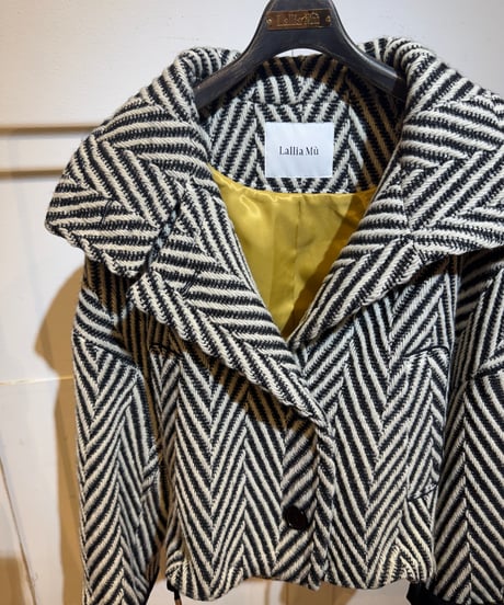 17【Lallia Mu 26AW】2614212 ウールツイードショートコート