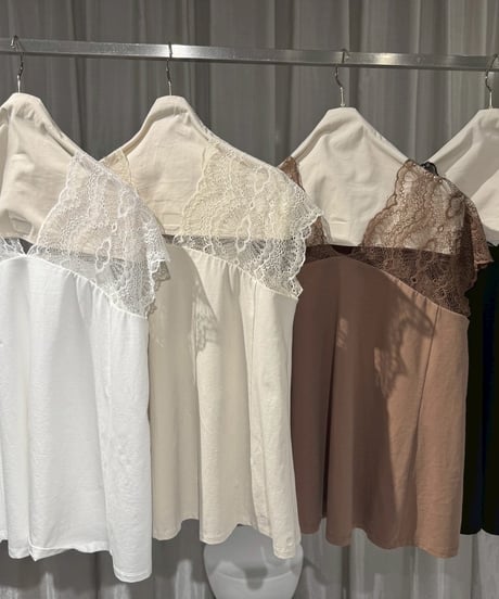 【ayane】  826525 レースフレアタンクトップ