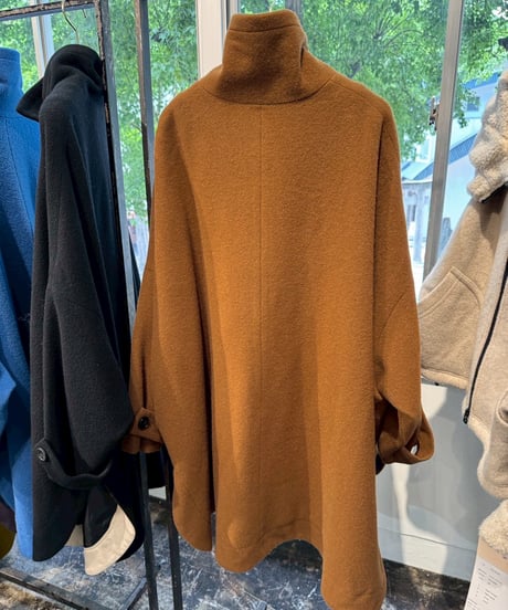【Lallia Mu 25AW】2514141 スタンドカラーフレアコート