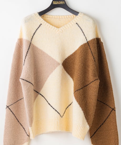 【Lallia Mu 26AW】2614436 アーガイルプルオーバーニット